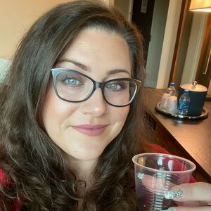 Meet your Posher, Beth